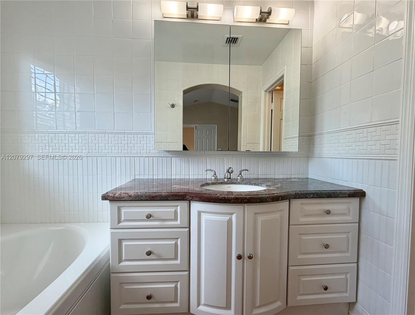 1135 Cliffrose Street Property Photo 34