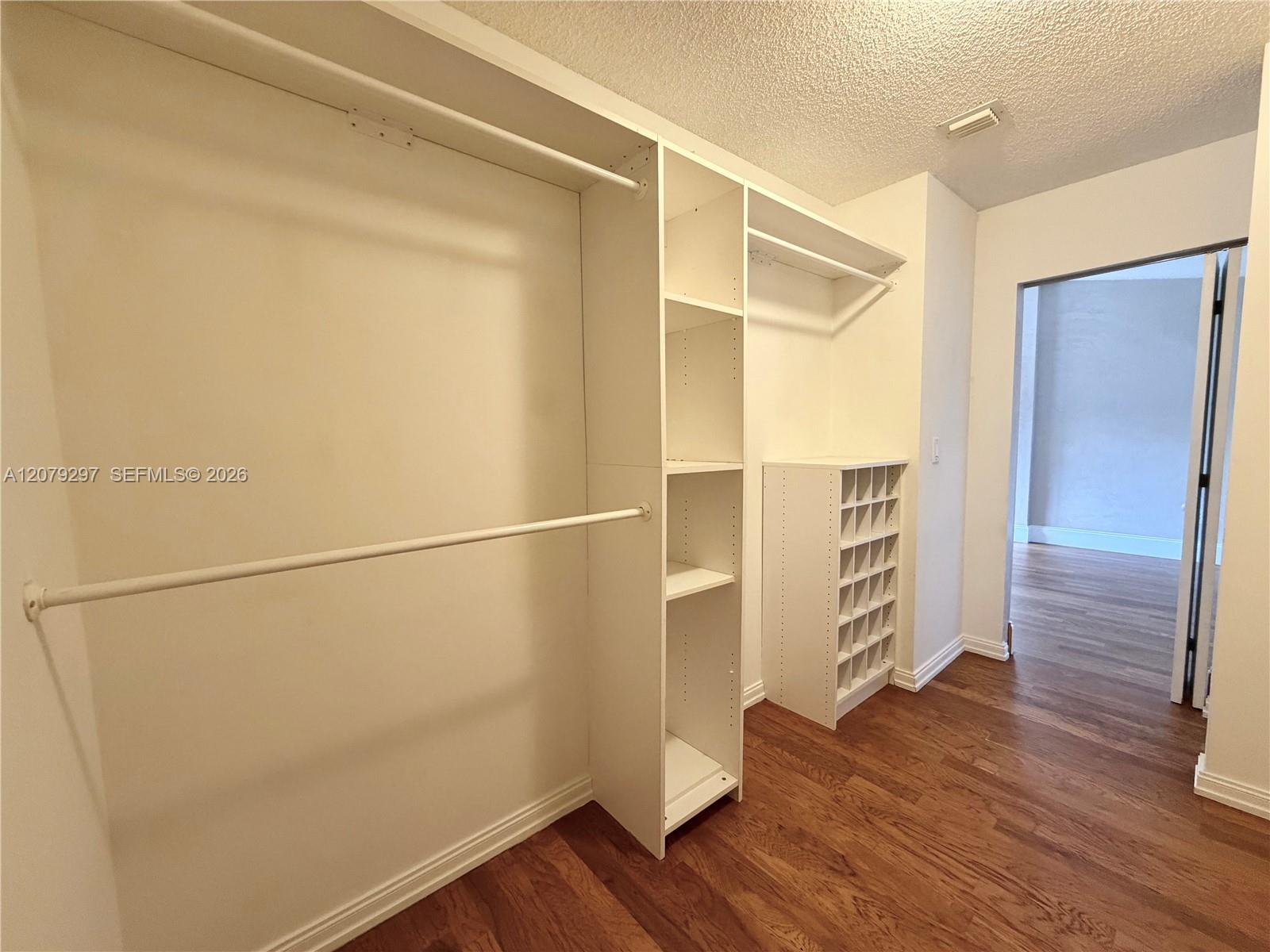 1135 Cliffrose Street Property Photo 38