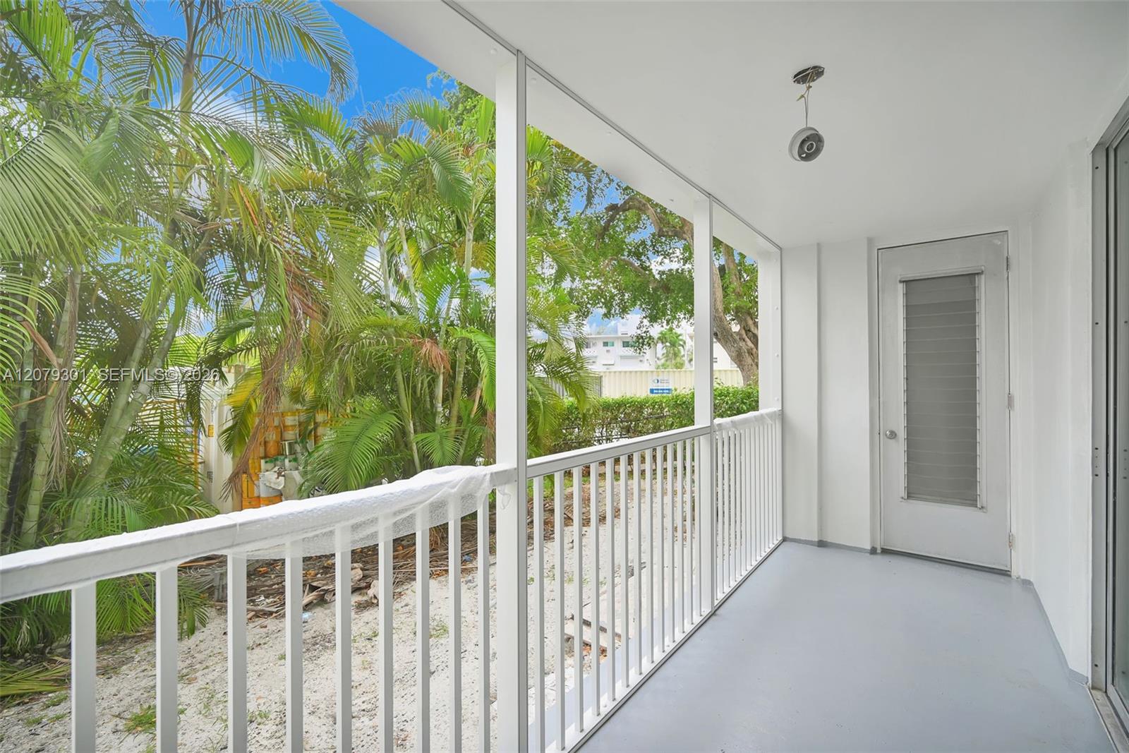 100 Golden Isles Drive 109 Property Photo 27