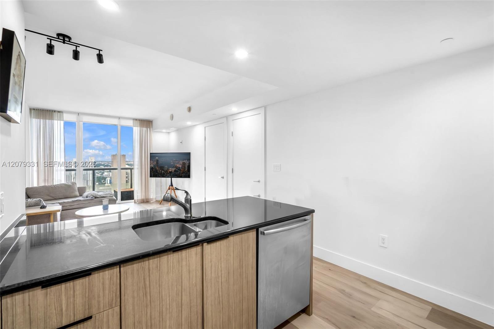 A12079331 Property Photo 11