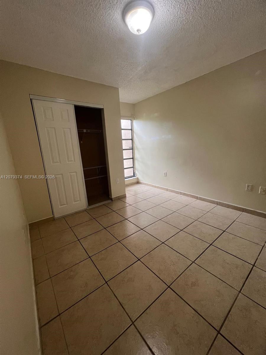 6028 Sw 147th Place Property Photo 6