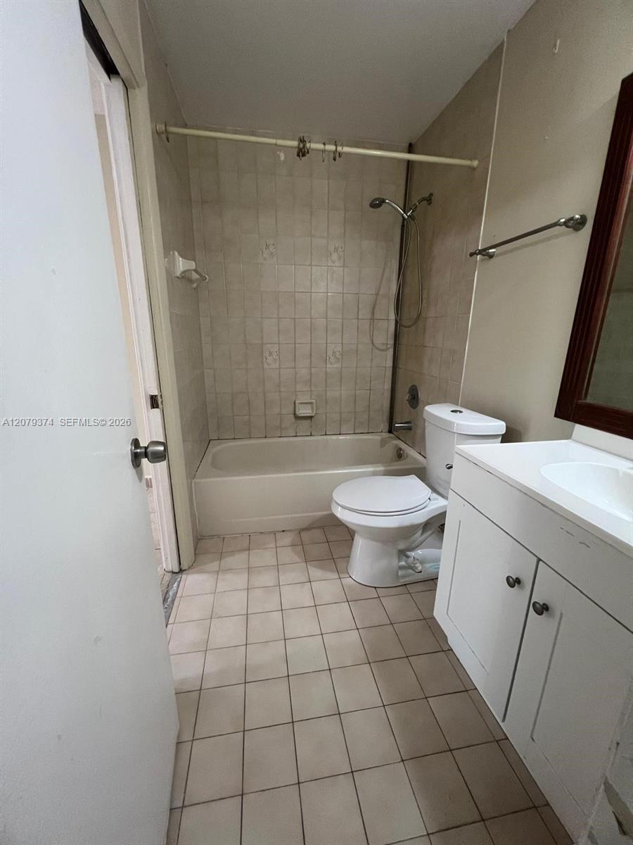 6028 Sw 147th Place Property Photo 8