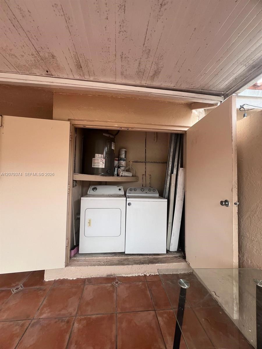 6028 Sw 147th Place Property Photo 28