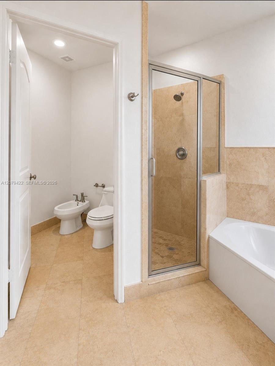 10916 Nw 58th Terrace Property Photo 24