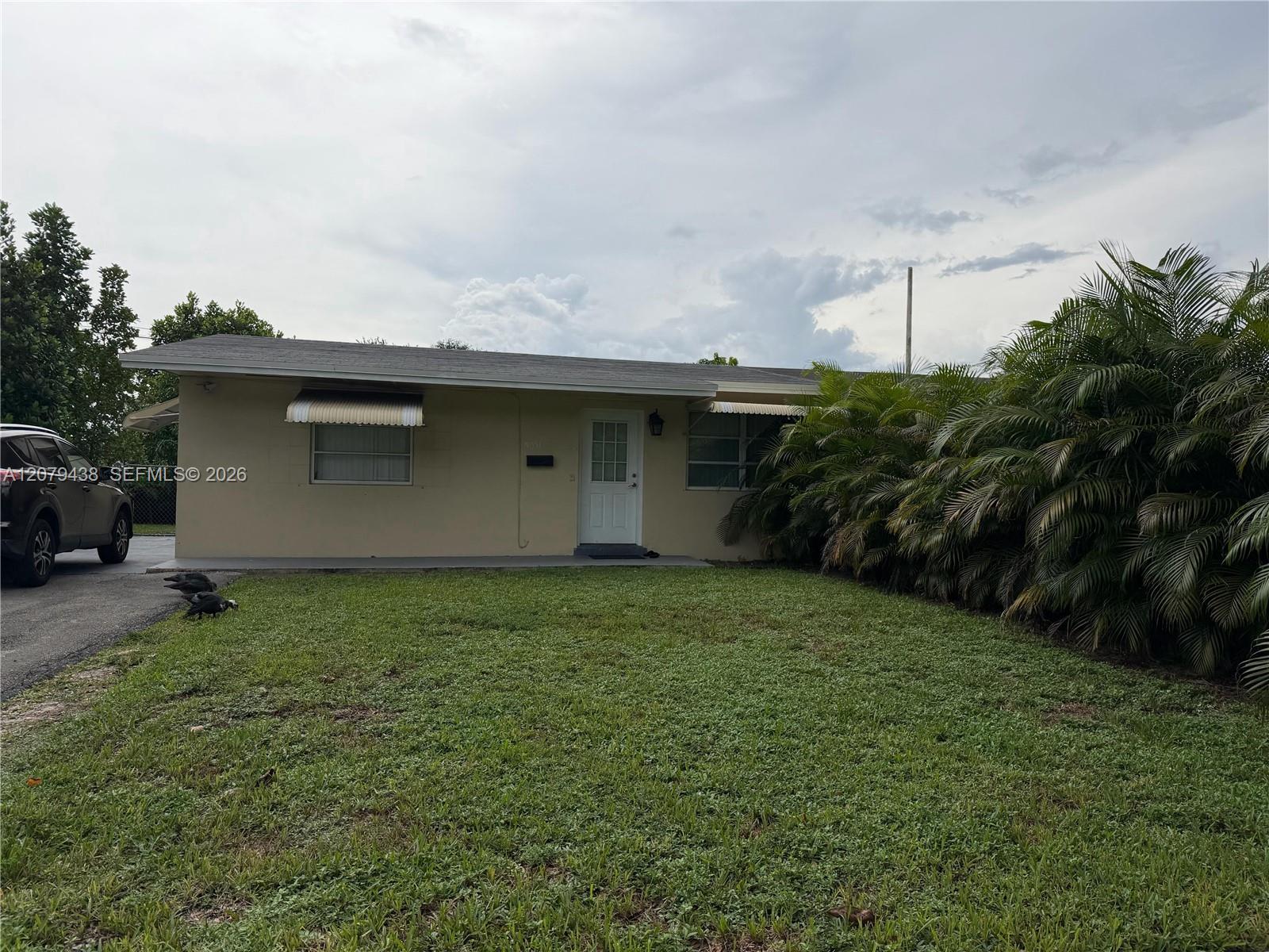 5051 Sw 92nd Terrace Property Photo 1