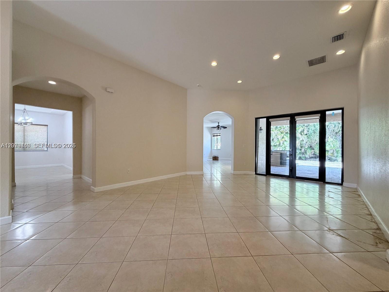 19385 Sw 79th Court Property Photo 17