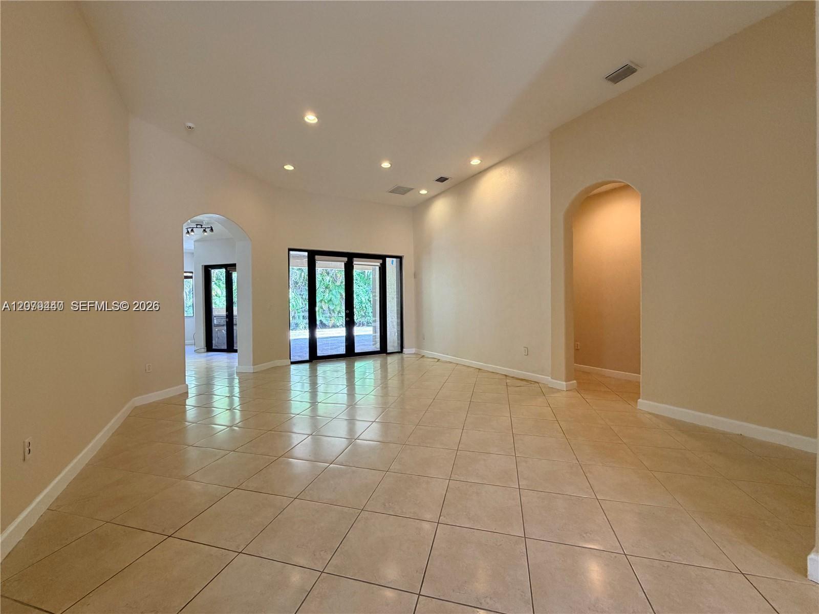 19385 Sw 79th Court Property Photo 18