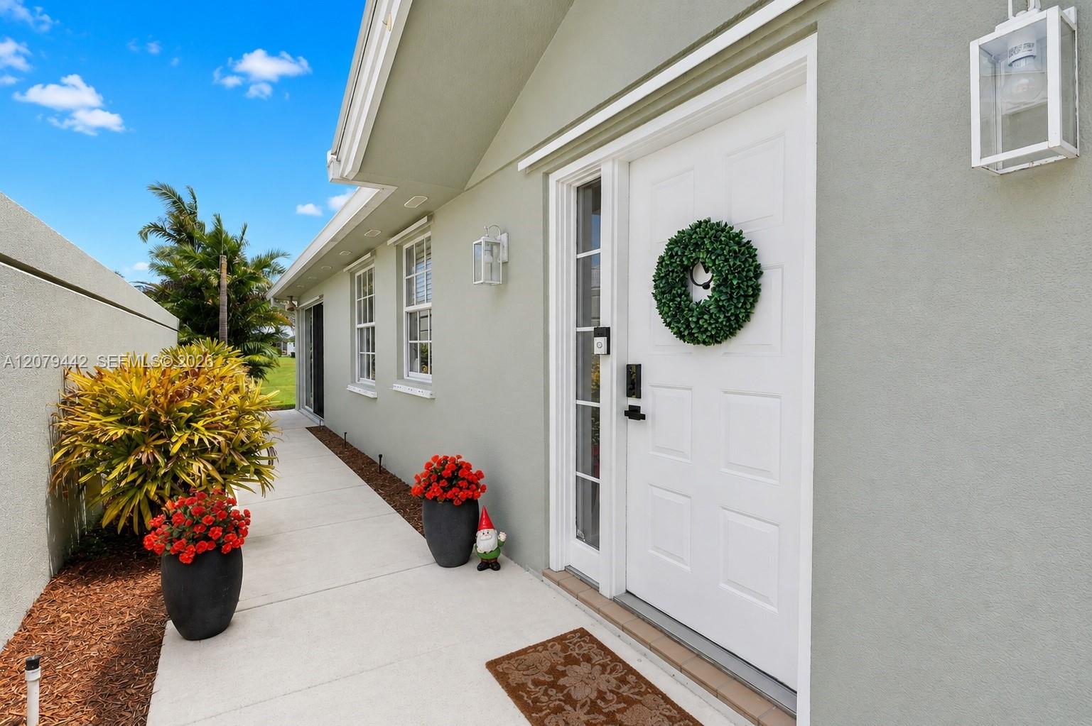 1608 Sw Waterfall Boulevard Property Photo 3