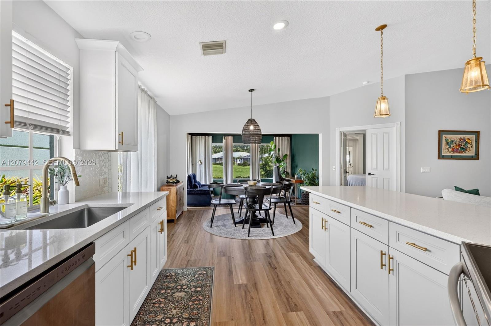 1608 Sw Waterfall Boulevard Property Photo 11