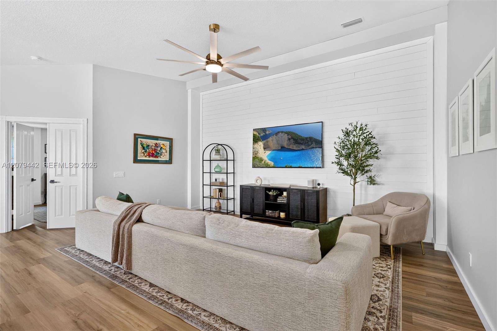 1608 Sw Waterfall Boulevard Property Photo 14