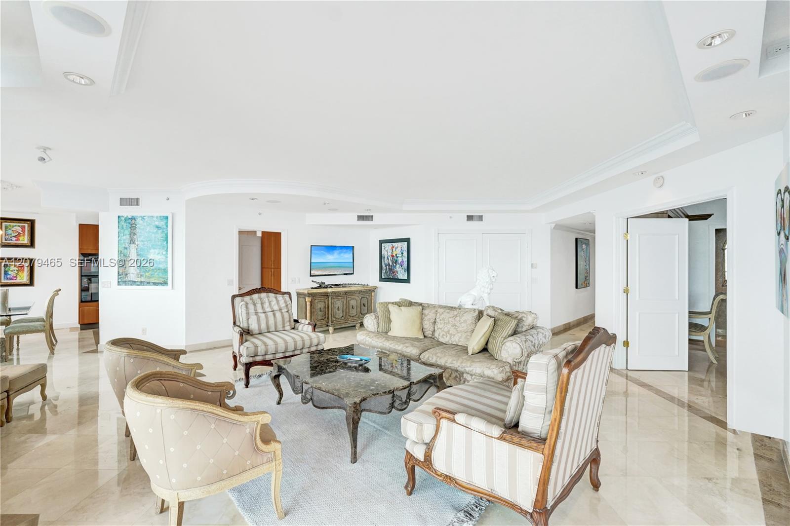 2100 N Ocean Boulevard 18b Property Photo 4