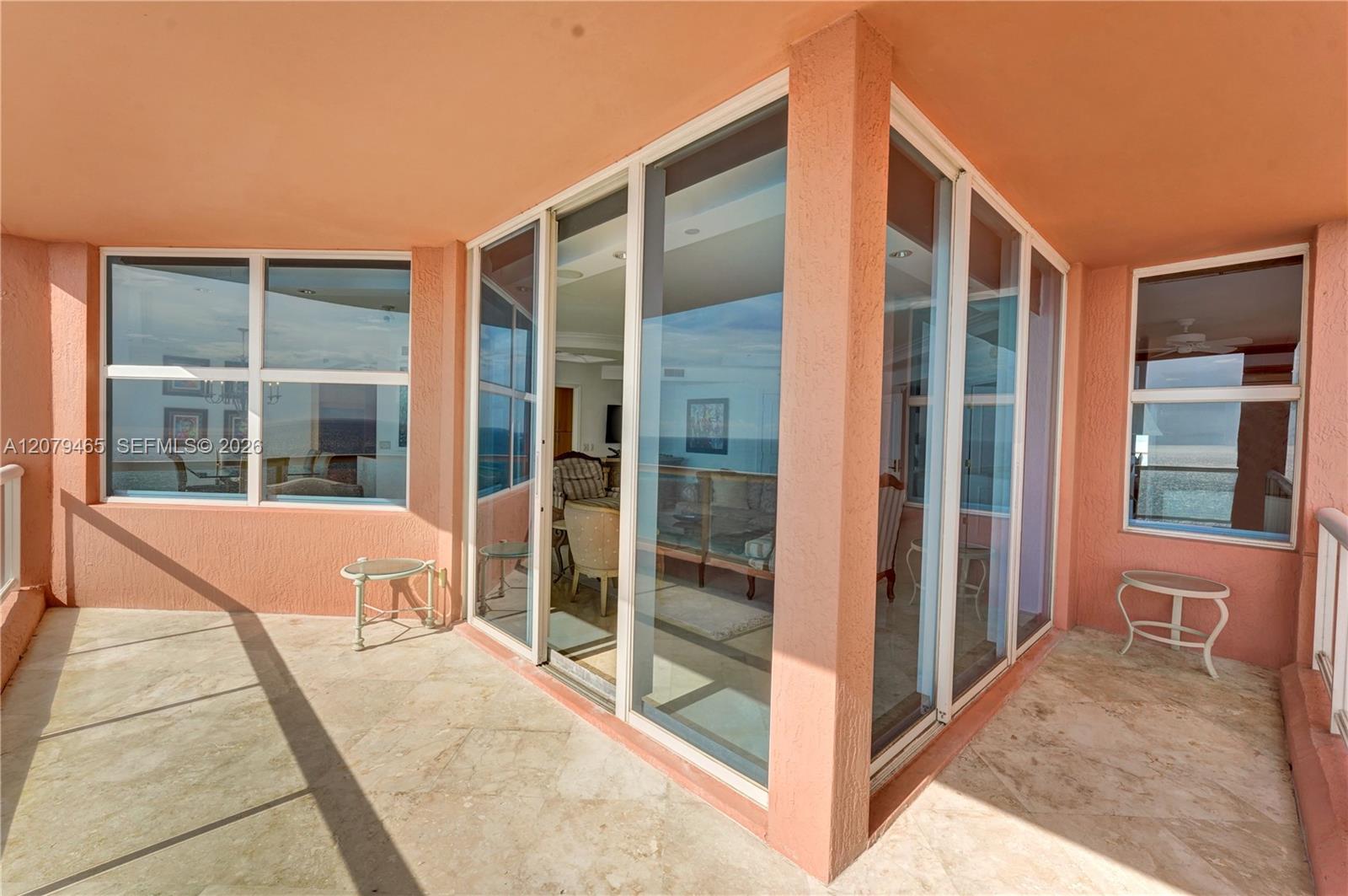 2100 N Ocean Boulevard 18b Property Photo 13