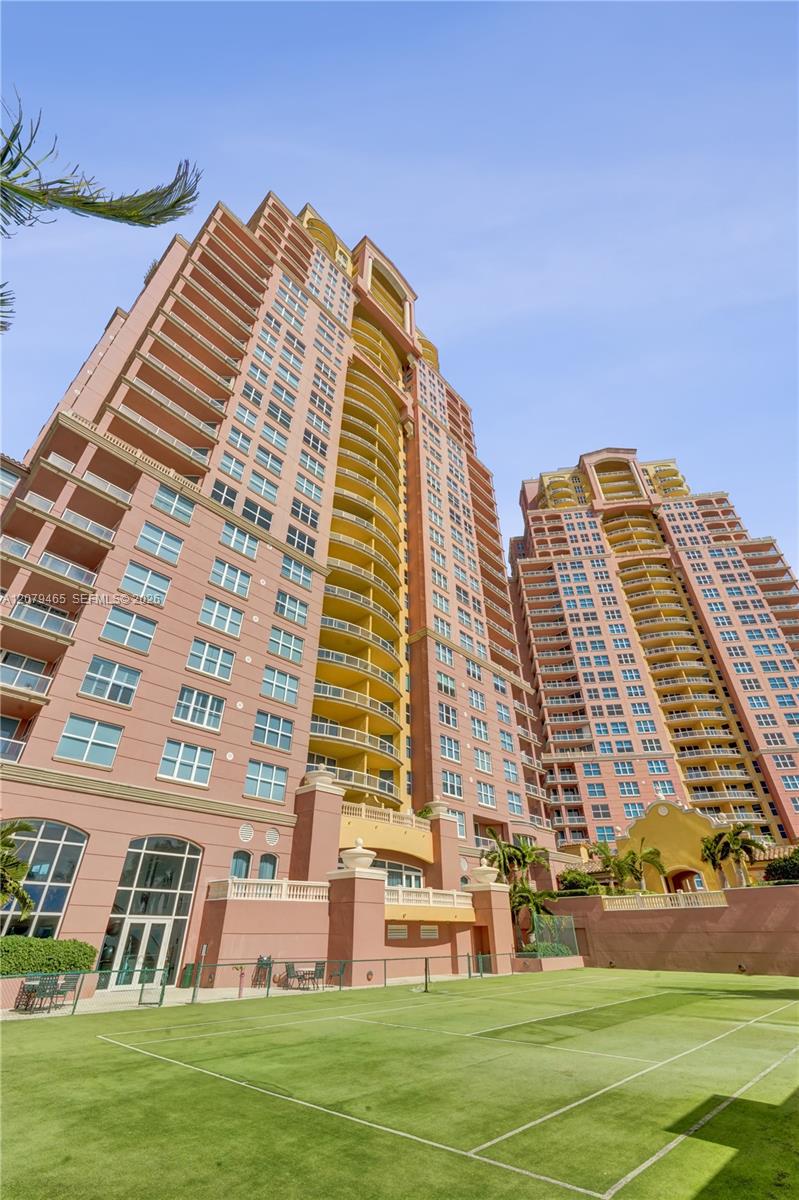 2100 N Ocean Boulevard 18b Property Photo 69