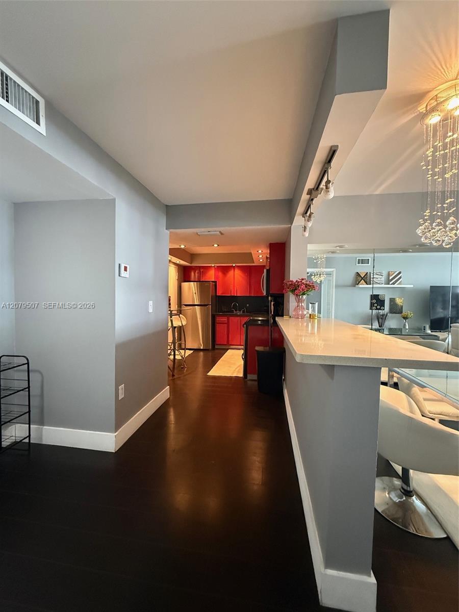 6039 Collins Avenue 1505 Property Photo 5