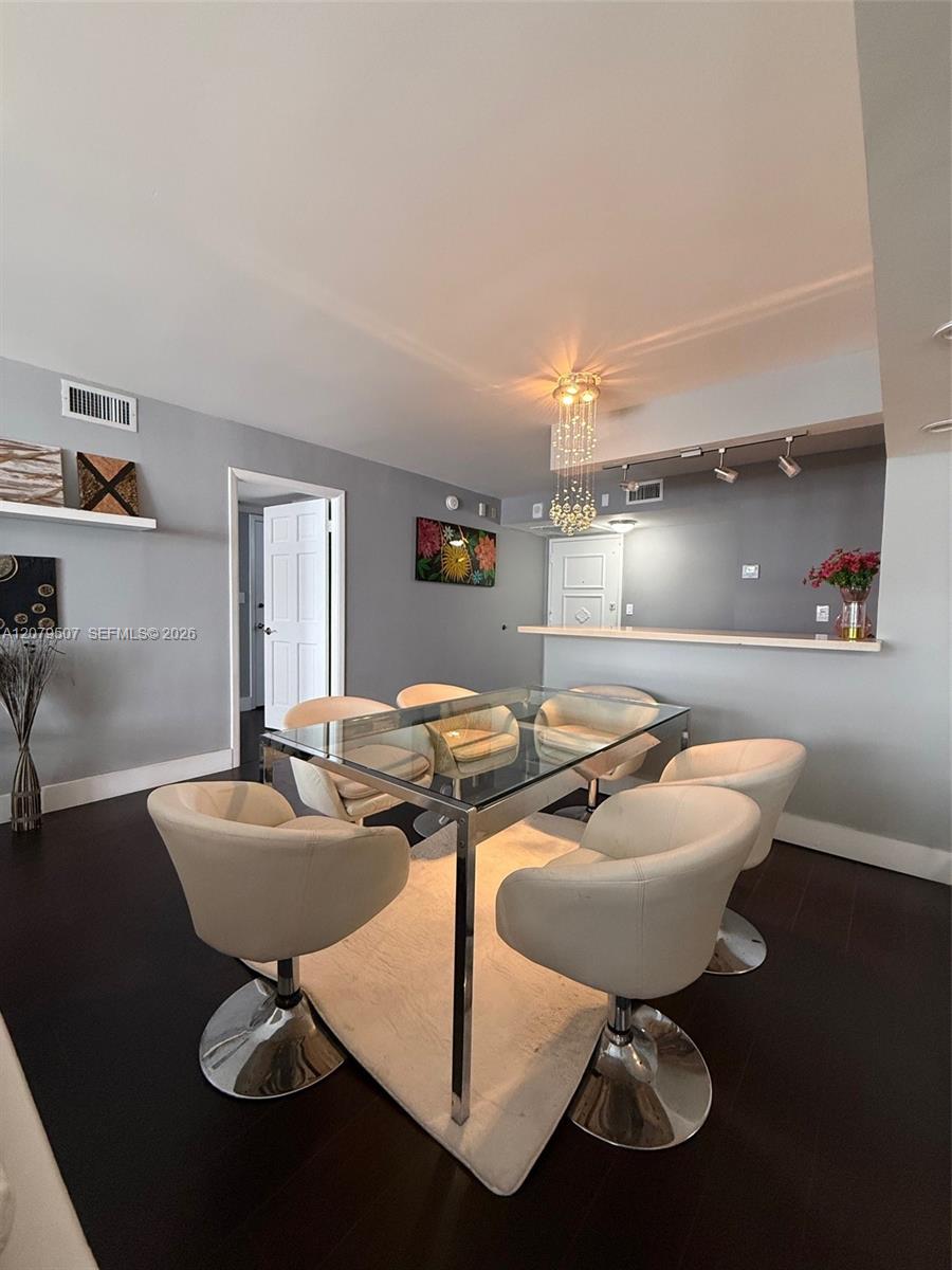 6039 Collins Avenue 1505 Property Photo 9