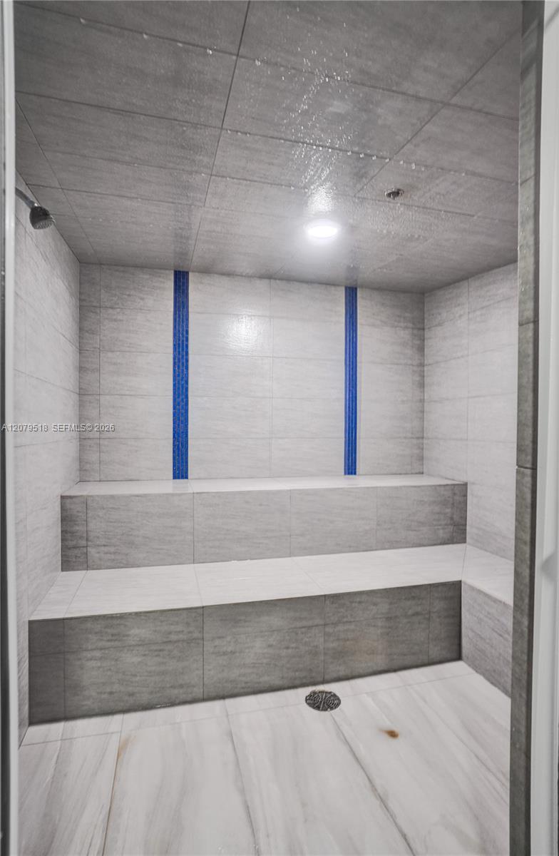 20281 E Country Club Drive 2314 Property Photo 53