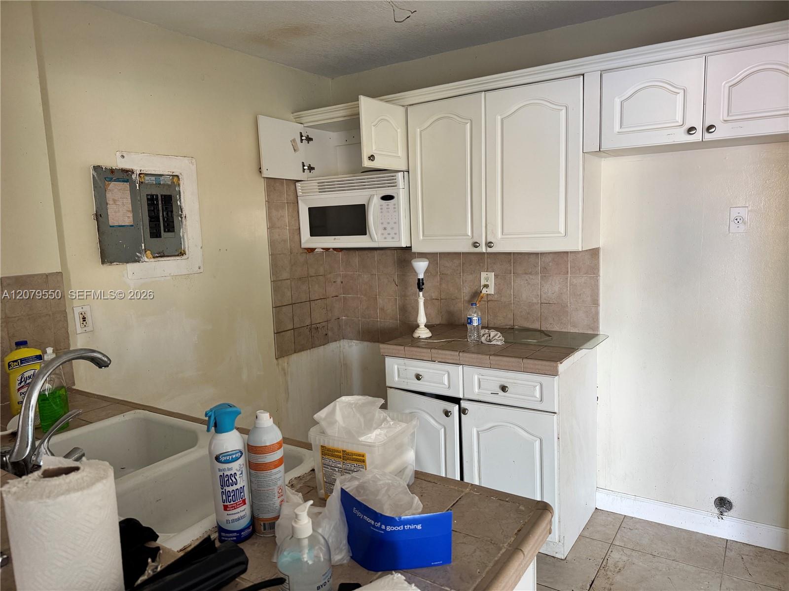 13390 Ne 7th Avenue 214 Property Photo 12