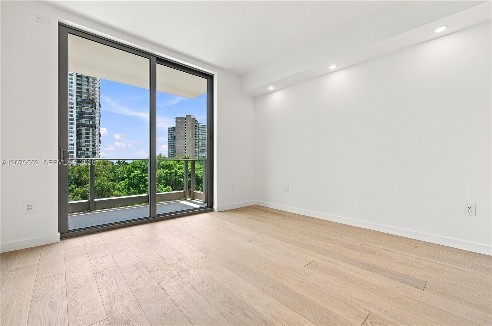 2200 Brickell Avenue 413 Property Photo 8
