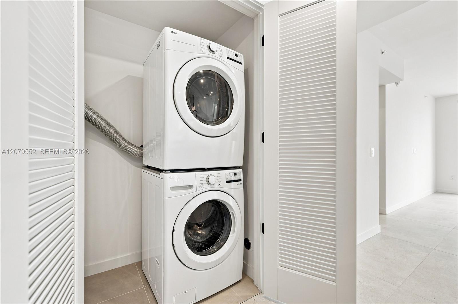 2200 Brickell Avenue 413 Property Photo 18