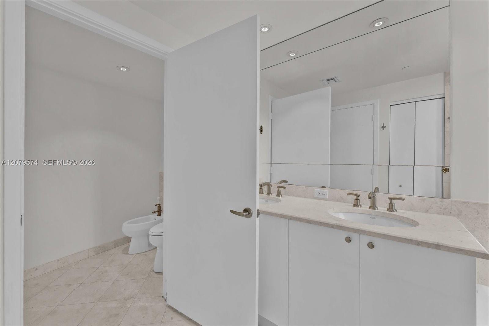 901 Brickell Key Boulevard 609 Property Photo 25