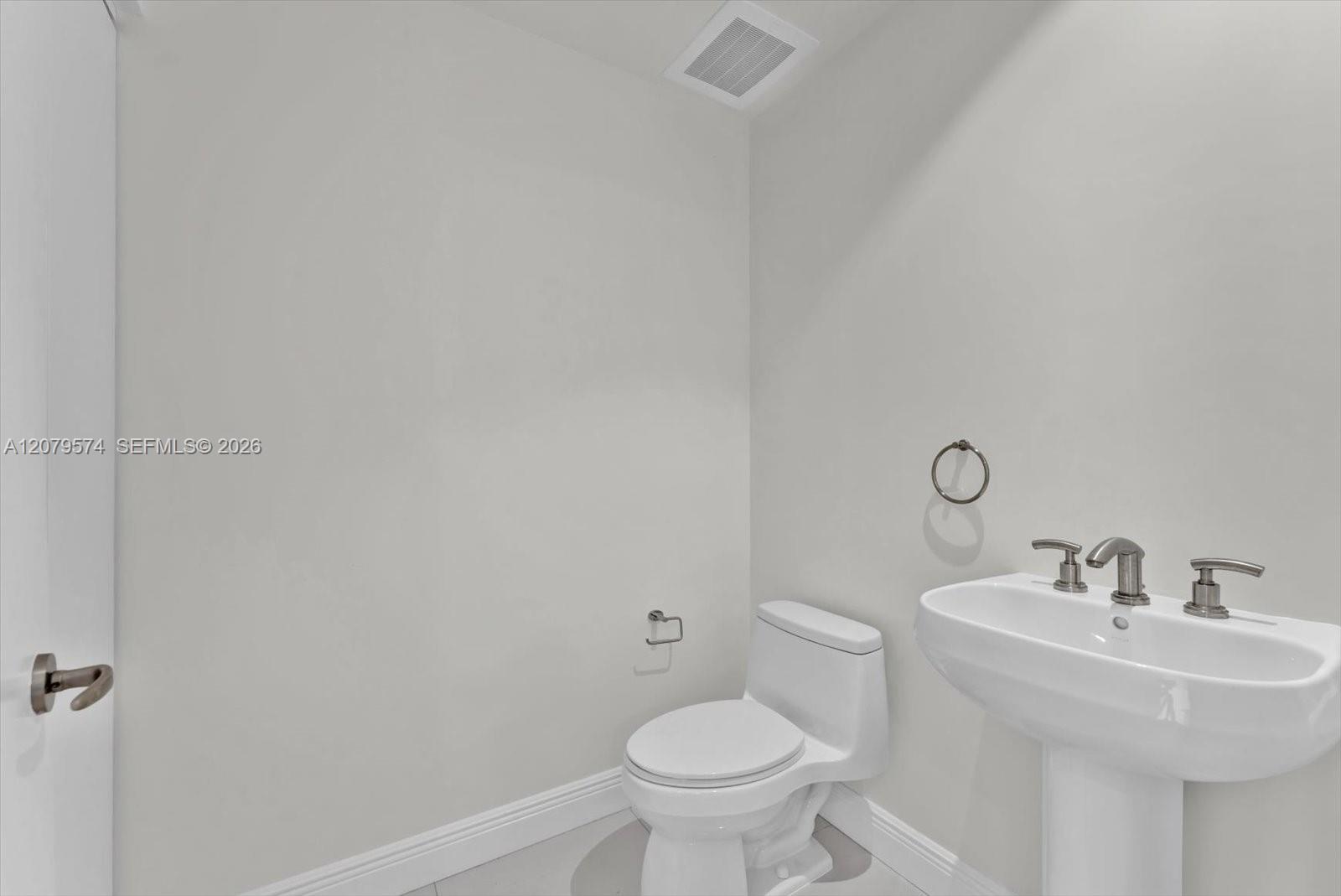 901 Brickell Key Boulevard 609 Property Photo 27