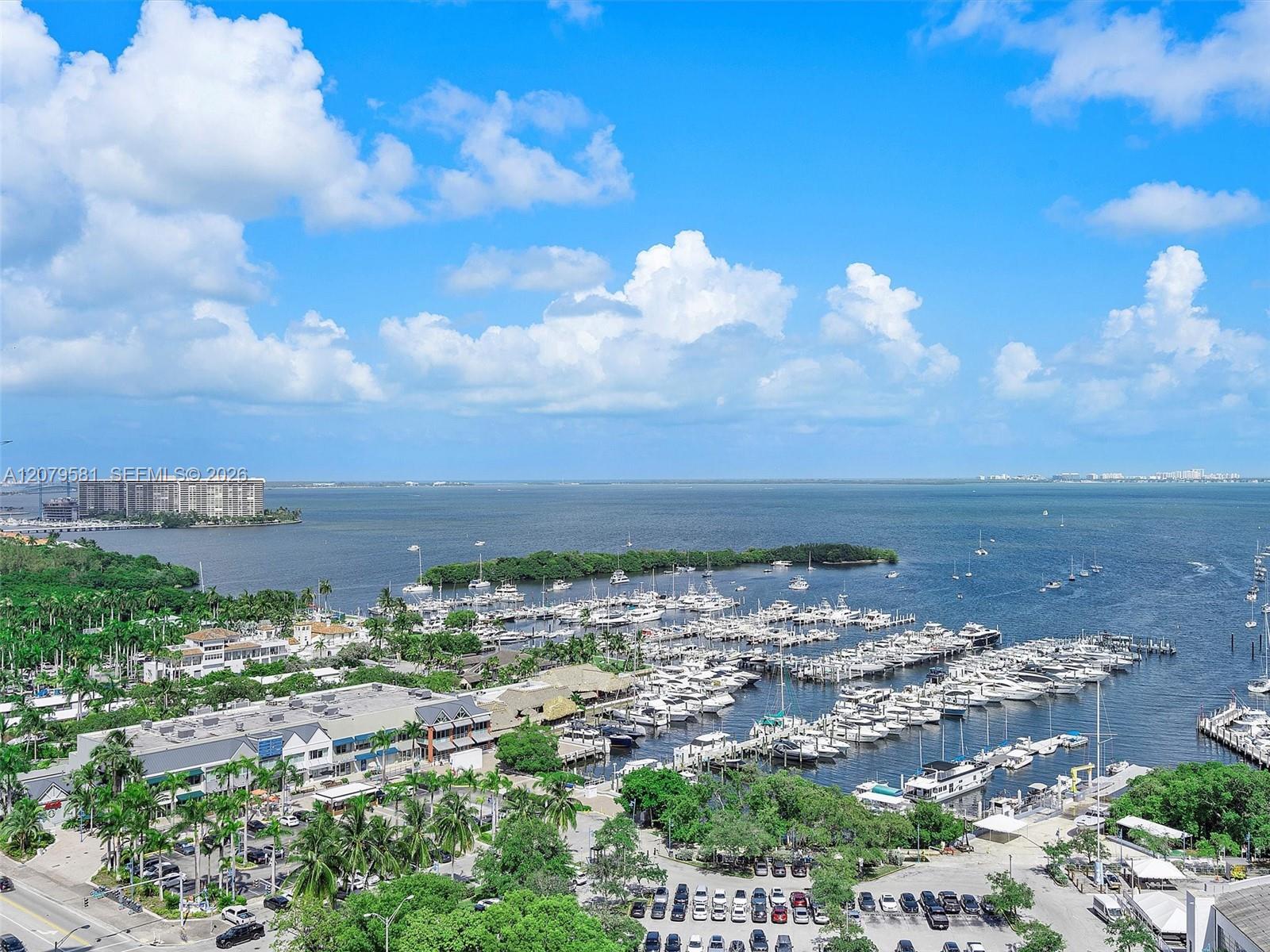 2627 S Bayshore Drive 2106 Property Photo 3