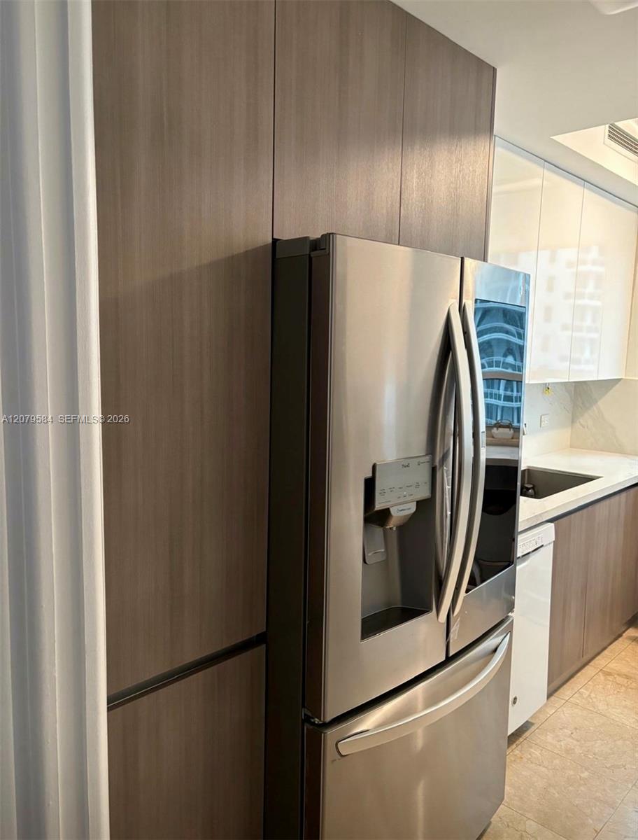 801 Brickell Key Boulevard 2110 Property Photo 6