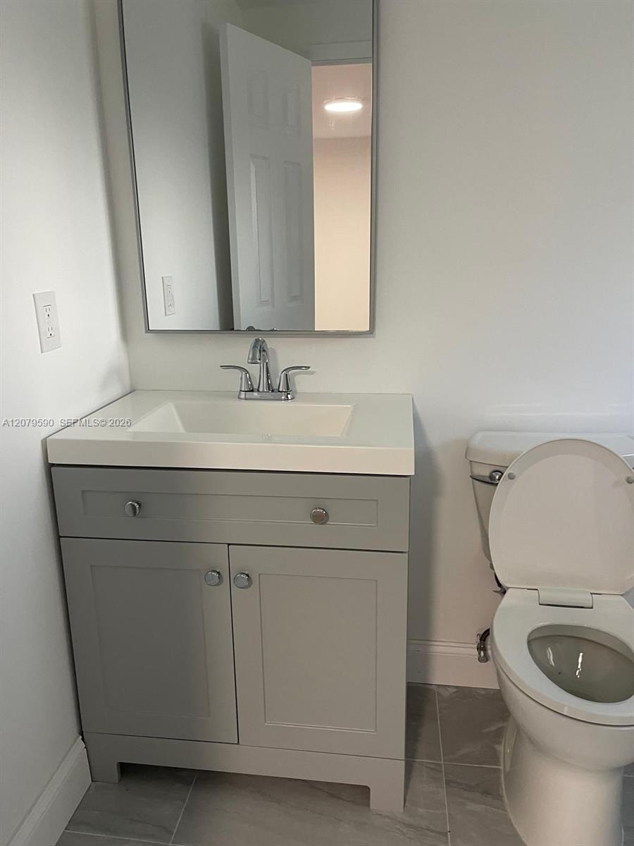 5764 E 5th Avenue Property Photo 2