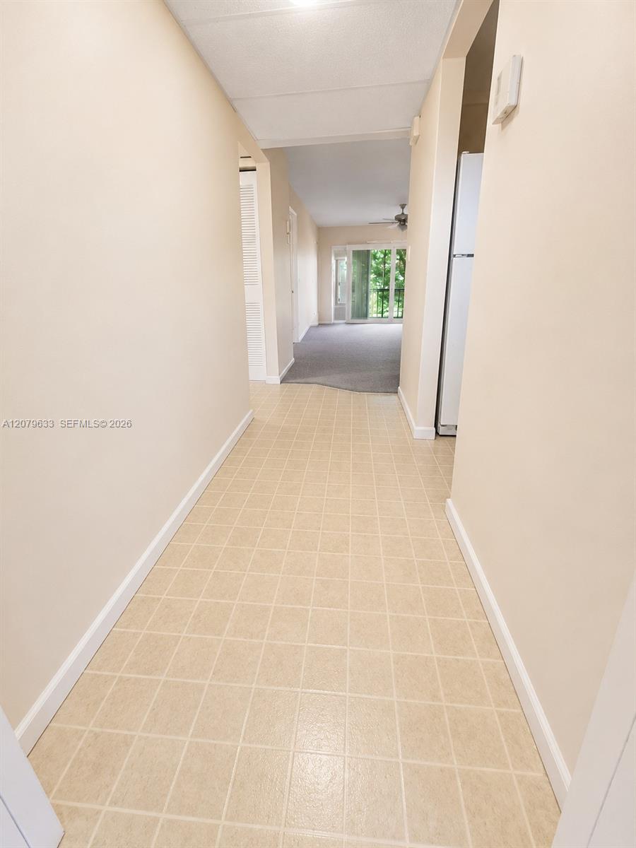 1035 Country Club Drive 408 Property Photo 4
