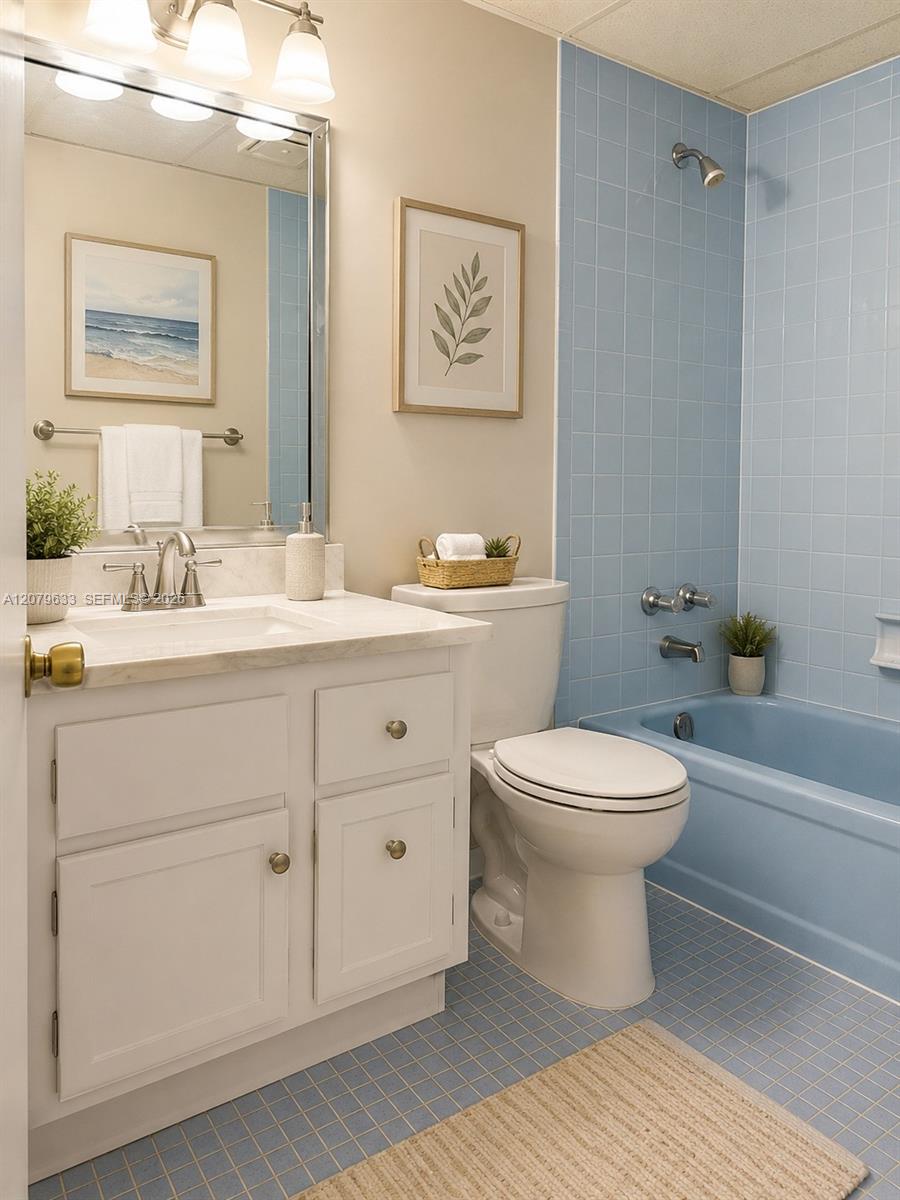 1035 Country Club Drive 408 Property Photo 46