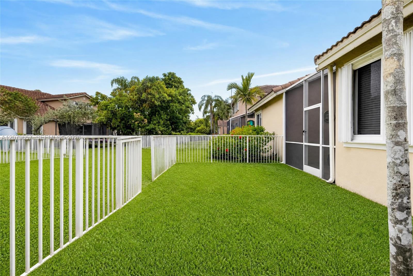 15891 Sw 12th Street Property Photo 44