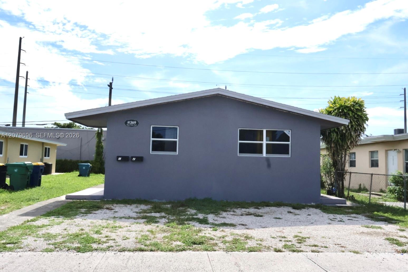 369 Phippen Waiters Road Property Photo 3