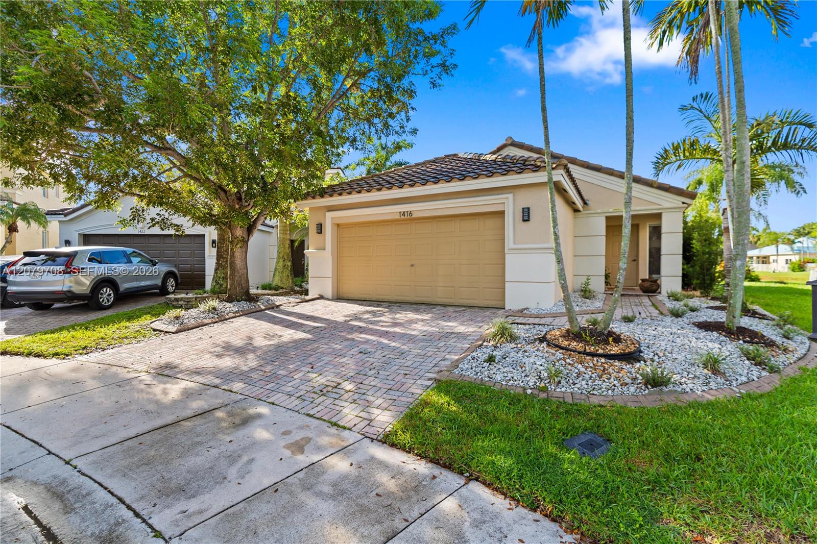 1416 Canary Island Drive Property Photo 1