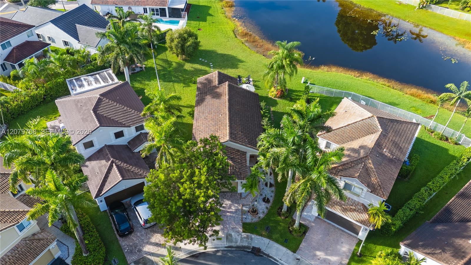 1416 Canary Island Drive Property Photo 4