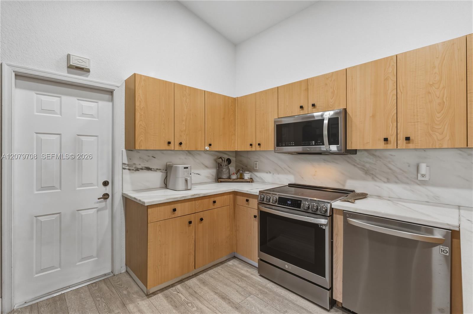 1416 Canary Island Drive Property Photo 24