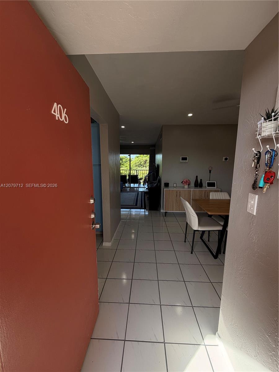 13715 Kendale Lakes Circle PH-A6 Property Photo 1