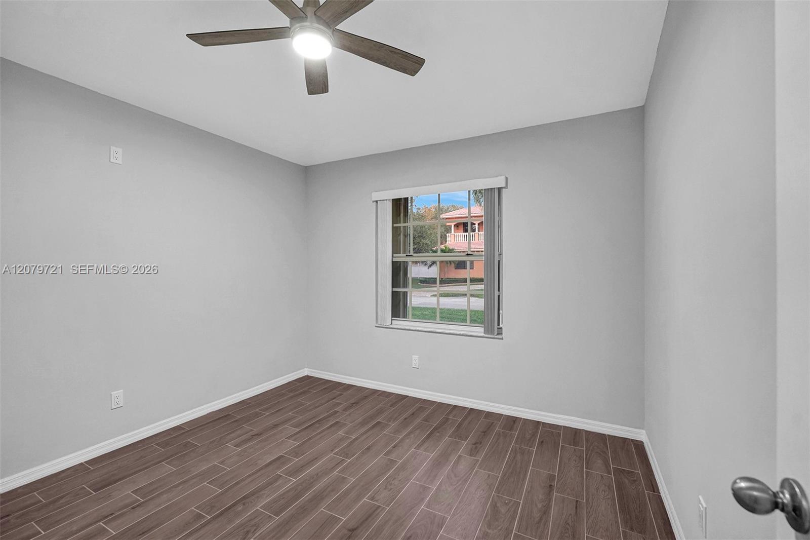 18440 Sw 77th Court 0 Property Photo 33