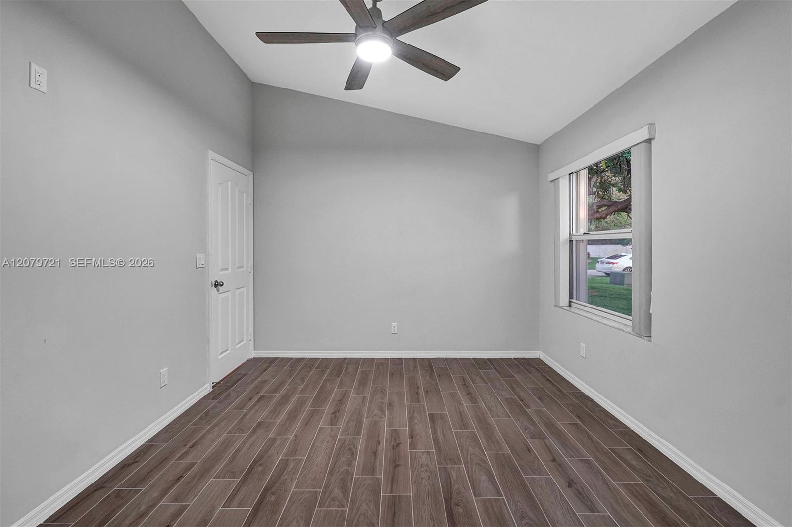 18440 Sw 77th Court 0 Property Photo 42