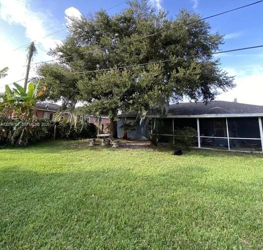 2425 Delys Street Property Photo 2