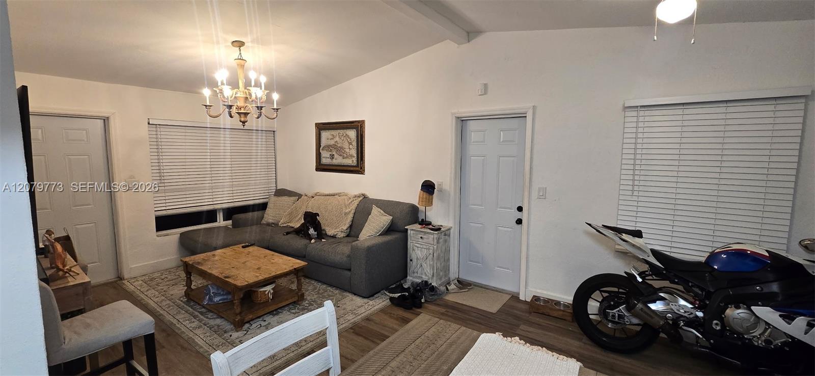 916 Sw 24th Avenue 0 Property Photo 2