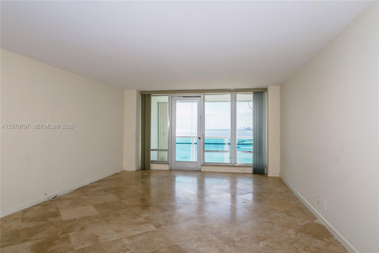 2100 S Ocean Lane 904 Property Photo 4