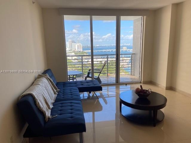 325 S Biscayne Boulevard 2914 Property Photo 2