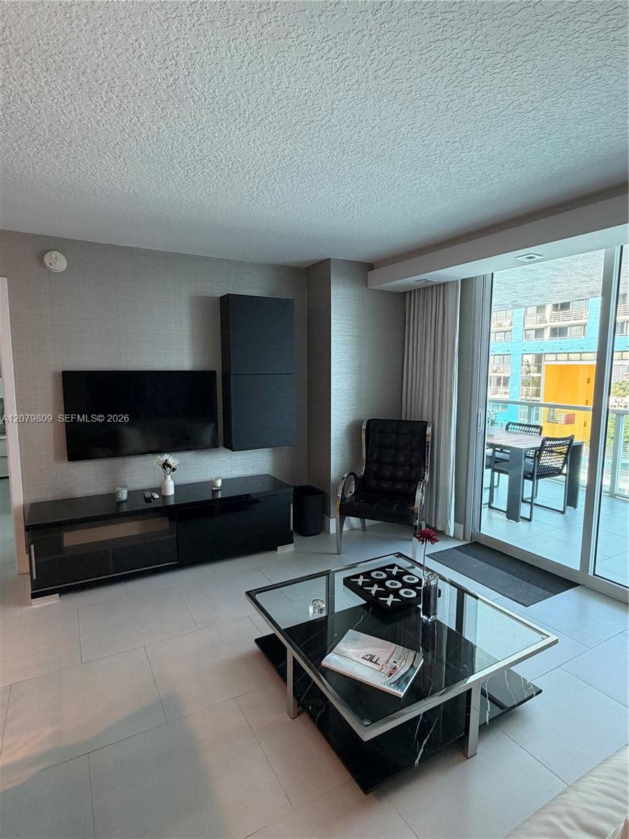 2101 Brickell Avenue 1104 Property Photo 3