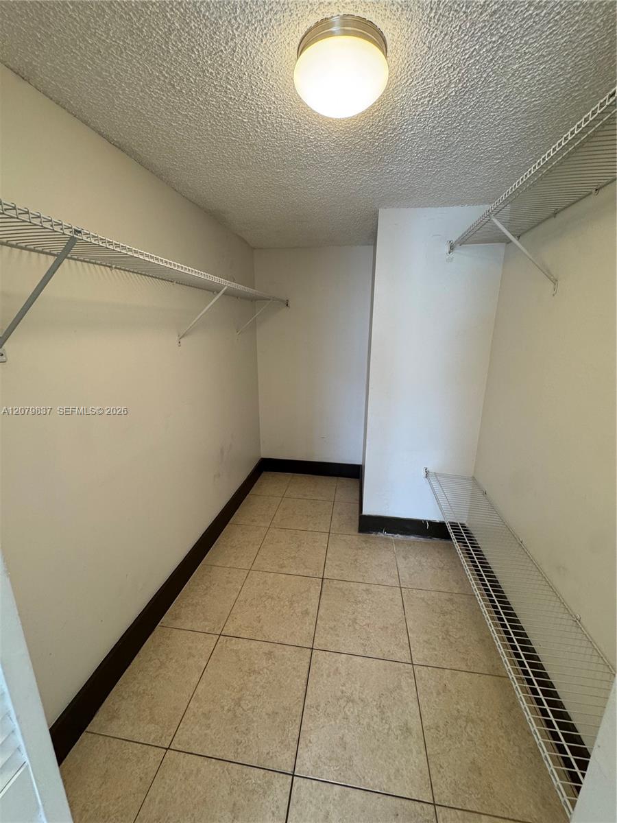 18224 Mediterranean Boulevard 2-17 Property Photo 11