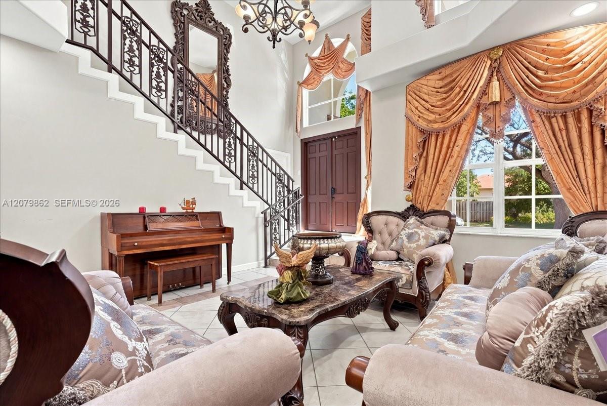 A12079862 Property Photo 3