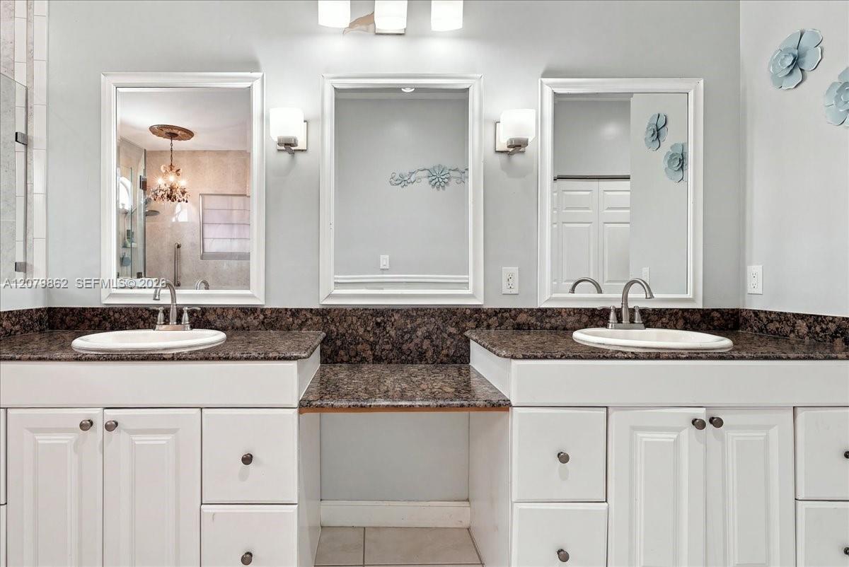 A12079862 Property Photo 18