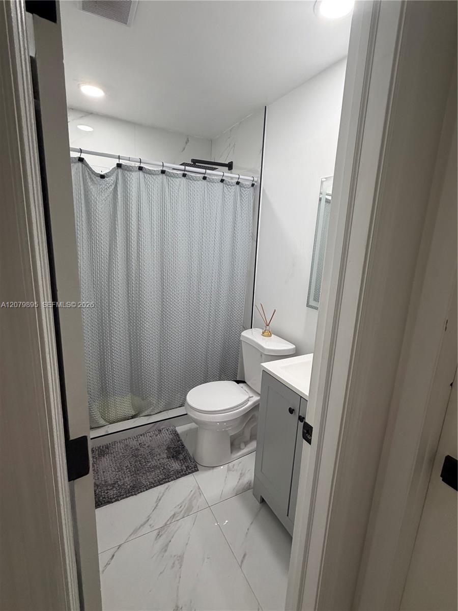 10411 Sw 51st Street Property Photo 22
