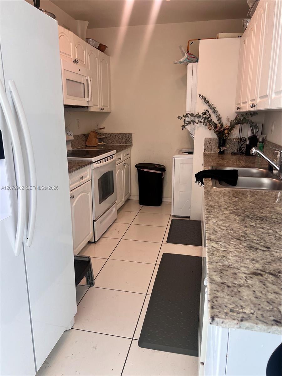 A12079902 Property Photo 5