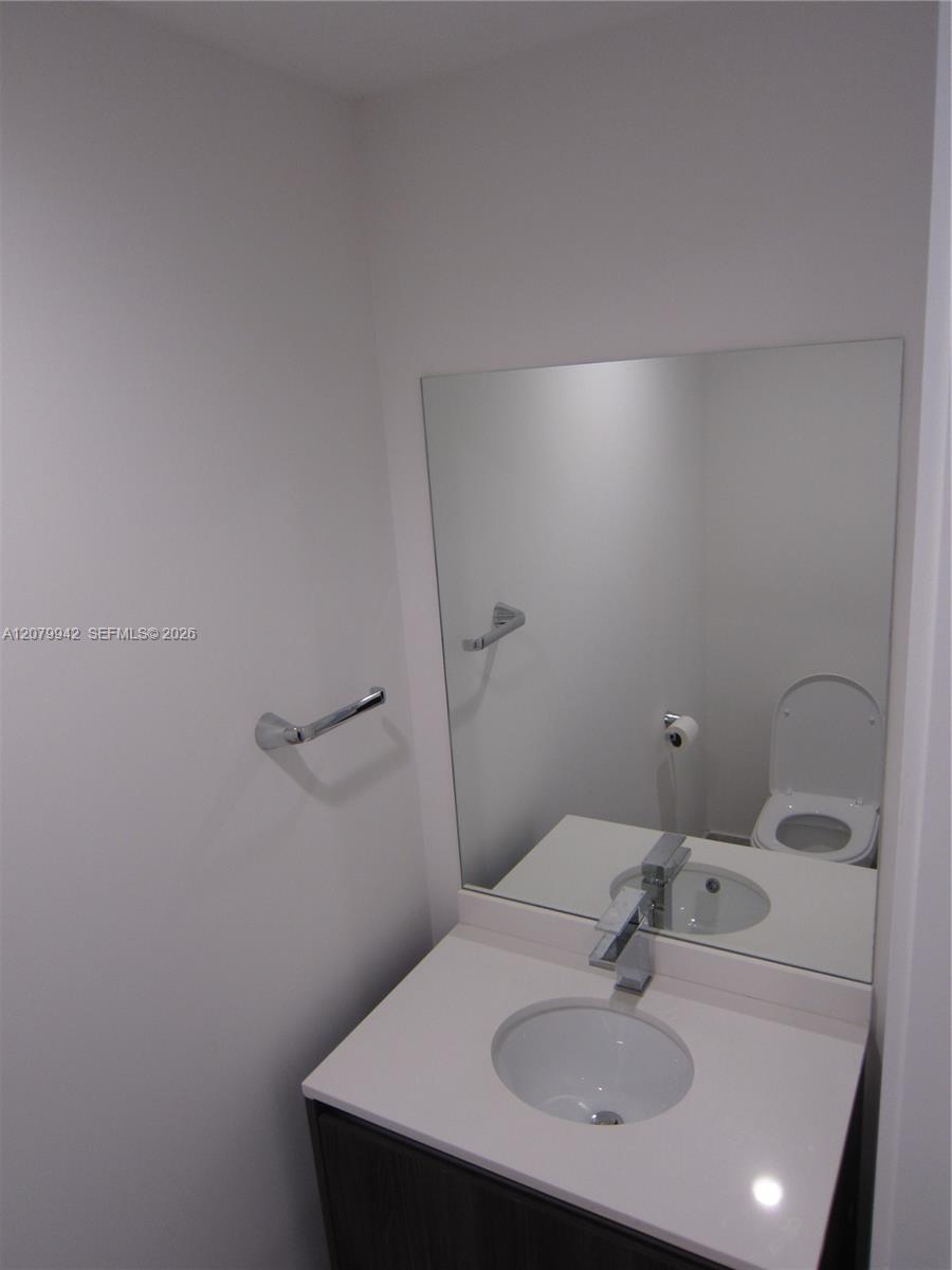 488 Ne 18th Street 3404 Property Photo 24