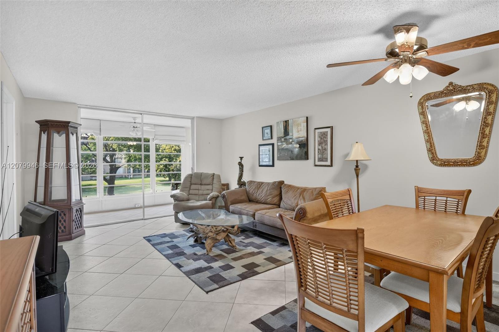 9261 Sunrise Lakes Boulevard 203 Property Photo 14